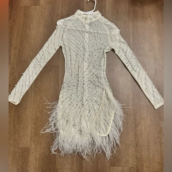 Posh By V Pearl Mini Glam Dress - Picture 2 of 3